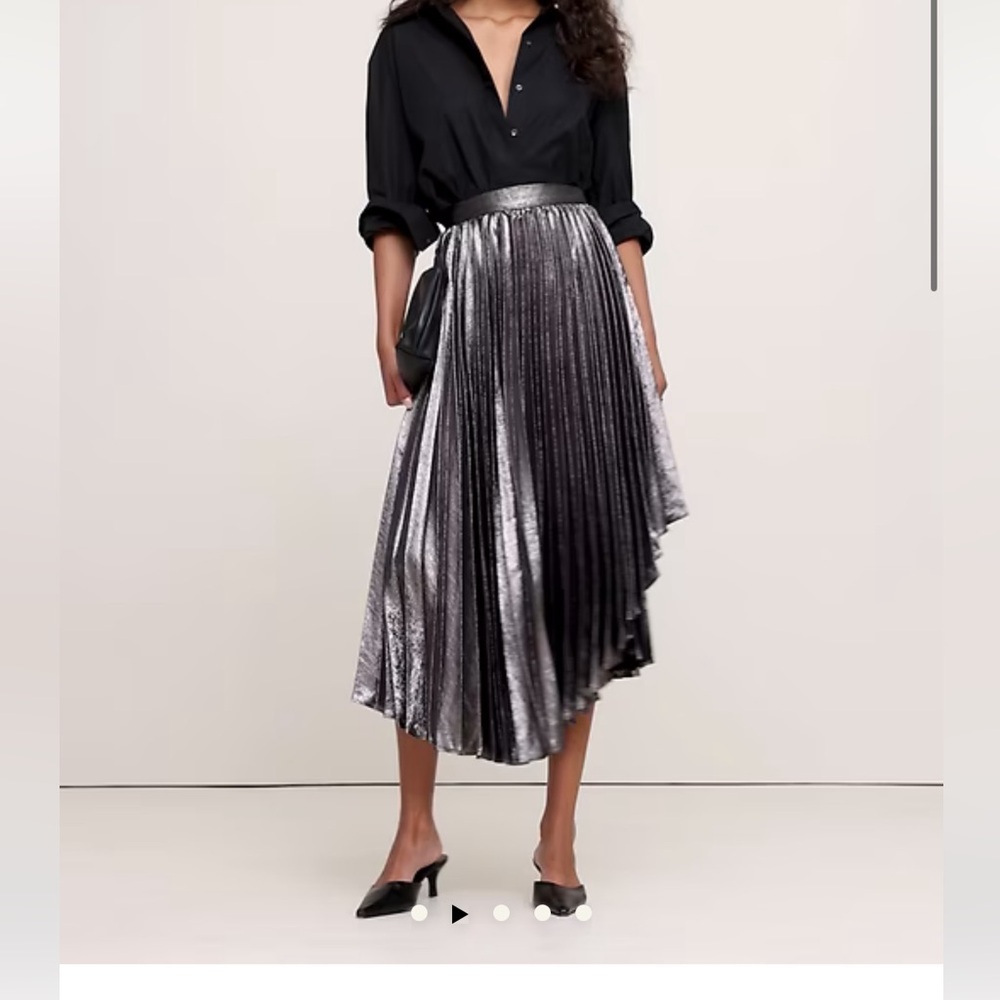 Banana Republic NEW WITH TAGS Pleated Asymmetrical Midi Skirt
